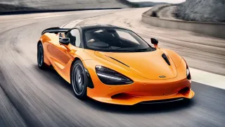 McLaren 750S Amarillo rapido y comodo el vehículo deportivo