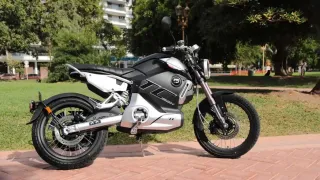 Super Soco TC Max Moto Eletrica Recomendable