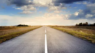 Carreteras Blancas en Verano