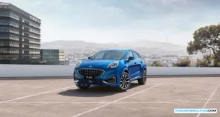 Imagen que muestre el interior del Ford Puma, preferiblemente con el MegaBox visible.