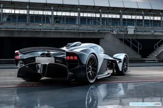 Aston Martin Valkyrie de Ricciardo