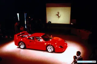 Imagen detallada del Ferrari F40.