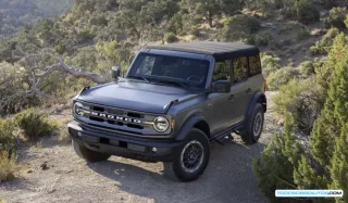 Ford Bronco Outer Banks 2025
