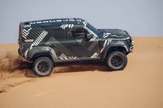 Defender Dakar D7X-R