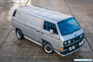 Porsche 911 SC en Volkswagen T3