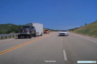 Detalle del sistema de cámaras y sensores del Tesla para la conducción autónoma.