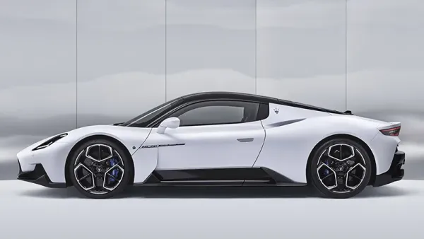 ¡Maserati MC20: Un Superdeportivo Italiano que te hará Vibrar! 💨