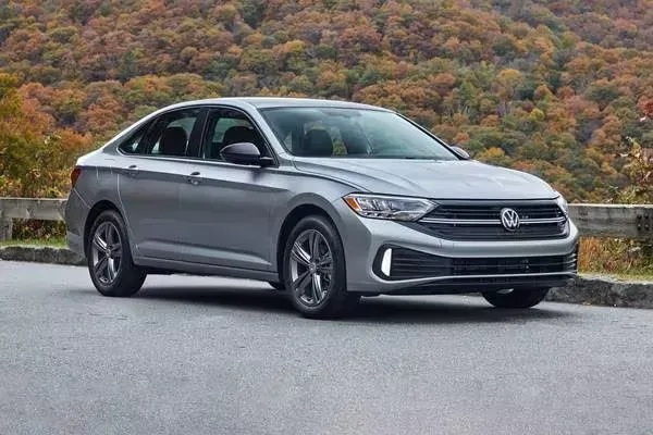 ¡El Volkswagen Jetta 2022: Una Actualización que Te Sorprenderá! 🚗💨