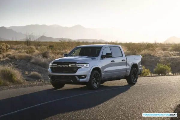 Ram 1500 Ramcharger: La revolución eléctrica de Ram con autonomía extendida hasta 690 millas
