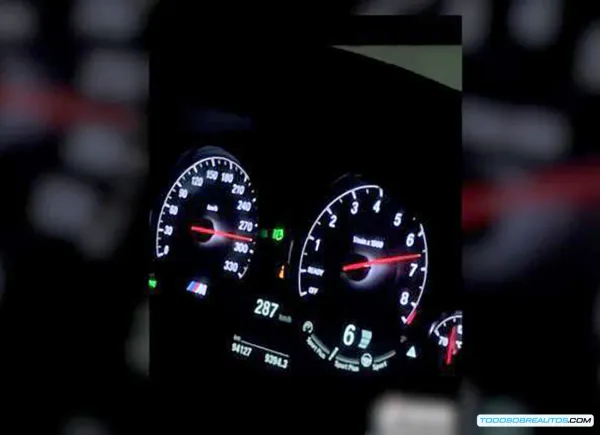 ¿Récord de Velocidad Ilegal en la A-7? Guardia Civil de Málaga Investiga Conductor por Exceso de Velocidad Nocturno