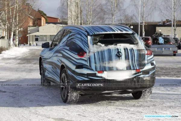 Mercedes-Benz GLC EV 2027: Primer Vistazo al SUV Eléctrico de Lujo con 644km de Autonomía y Carga Ultrarrápida