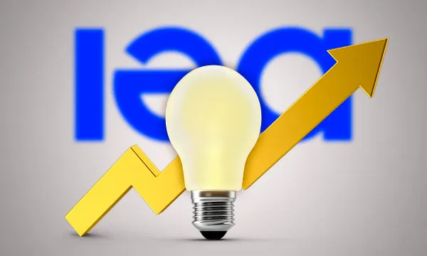 Aumento de la Demanda Energética Global 2024: Impacto en el Mercado de Vehículos Eléctricos y Combustibles