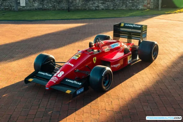 A Subasta el Ferrari F1-87 de 950 CV: La Leyenda de Alboreto y Berger Busca Nuevo Dueño