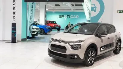 Boom Turístico Impulsa el Alquiler de Coches: Ingresos Superarán los 2.200 Millones en 2025 - Análisis y Perspectivas
