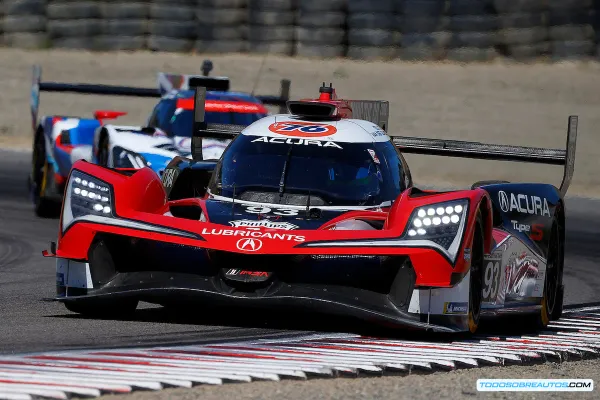 Acura MSR 5º en Laguna Seca: Análisis de una Carrera Complicada en IMSA
