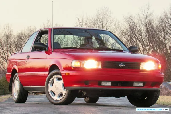 Nissan Tsuru SR2000: ¿Vale $400 mil el "Tsuru deportivo"?