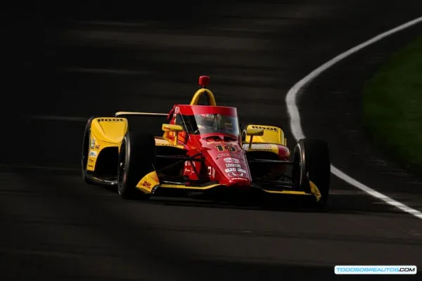 Alex Palou Domina en Barber: Análisis de su Pole Position y Estrategias para la Carrera IndyCar 2025