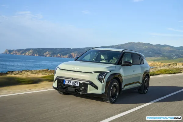 Ventas Coches Eléctricos y PHEV España Abril 2025: Análisis y Modelos