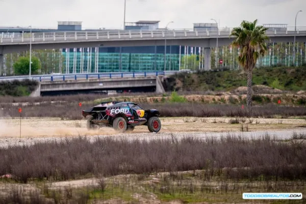 Análisis Madring F1: ¿Qué revela la vuelta Dakar de Sainz Sr.?