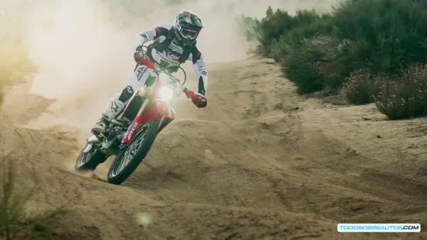 Baja 500 2025: El Inquebrantable Dominio Técnico de Honda en Off-Road