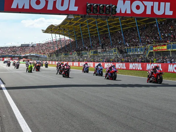 GP Países Bajos MotoGP 2025: Horarios, Análisis y Claves de Assen, 'La Catedral'