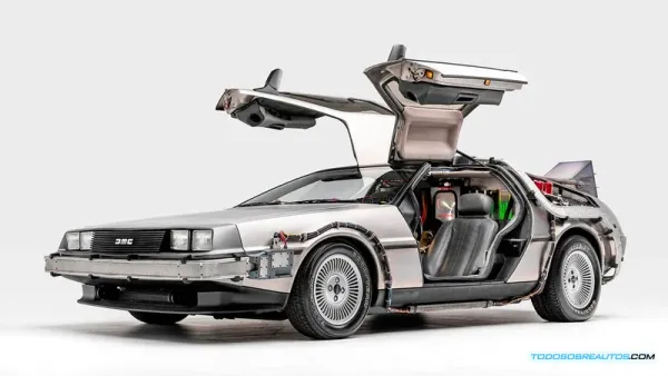 DeLorean DMC-12: Análisis Completo del Icono de 'Volver al Futuro'