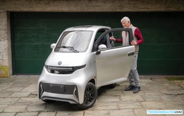 Filante Active: El Auto Eléctrico sin Carnet que Redefine la Movilidad para Adultos Mayores