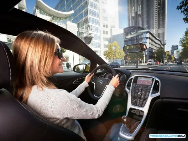 Visibilidad al Conducir: ¿Por qué los Autos Modernos te Dejan Ciego?