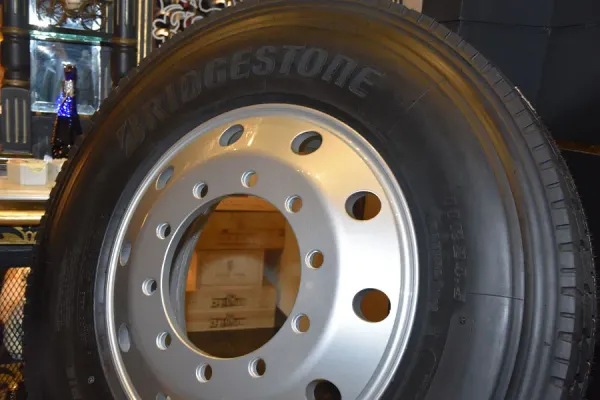 Bridgestone M760 Ecopia: ¿La Clave para la Eficiencia en Flotas Pesadas?