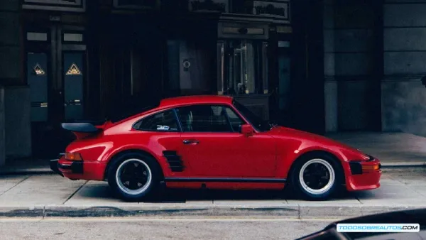 El Porsche 911 Flachbau moderno: ¿Regresa el icónico Slantnose?