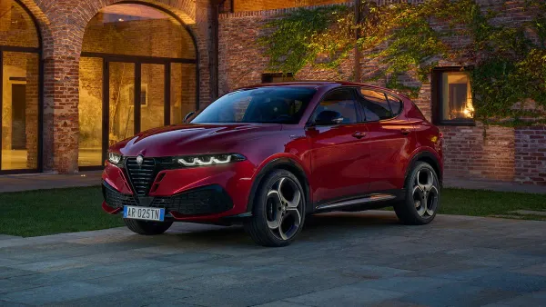 Alfa Romeo Tonale 2026: Análisis Profundo del SUV Premium y sus Rivales