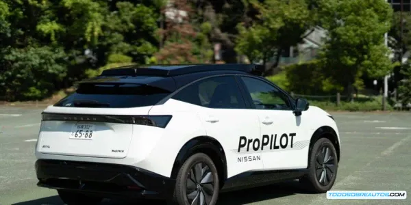 Nissan ProPILOT en el Ariya: ¿El Futuro de la Conducción Autónoma Urbana?