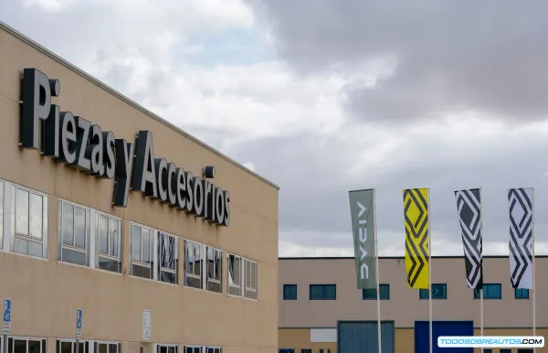 Renault Apolo: El Centro Logístico de Recambios que Impulsa su Posventa