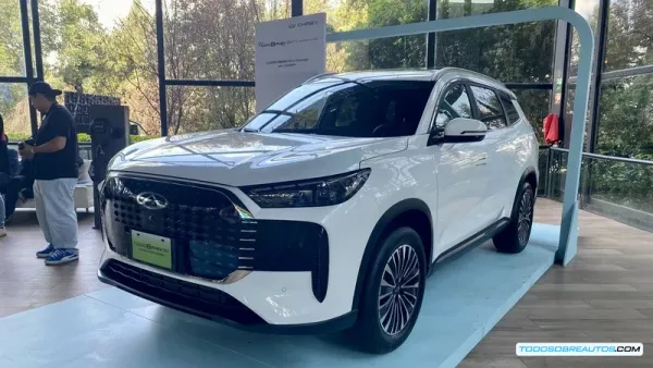 Análisis Chirey Tiggo 8 PHEV 2026: ¿El SUV híbrido de 7 plazas ideal para México?