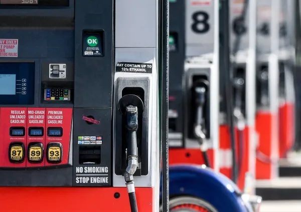 ¿Milagro Temporal? Coches Eléctricos Más Baratos que Gasolina en EE.UU.