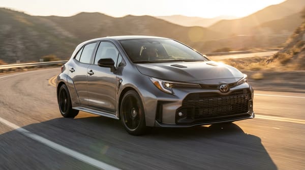 Toyota GR Corolla 2027: Diseño, Motor y Fecha de Lanzamiento - Análisis Completo