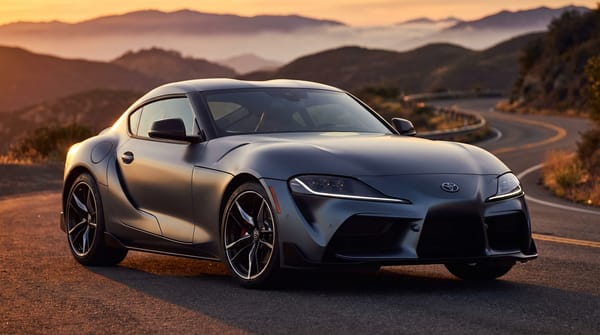 Toyota GR Supra 2023: Análisis del Motor, Rendimiento y ¡Nueva Transmisión Manual!