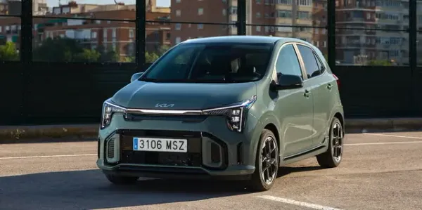 Qué coches gasolina y diésel se podrán comprar en 2035: guía completa de la nueva normativa europea