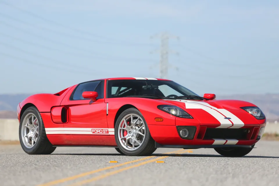 Ford GT 2005: La Guía Definitiva del Superdeportivo (Análisis, Precio y Fiabilidad)